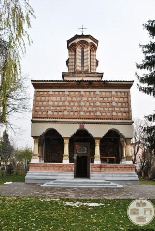 Biserica Sf Apostoli, Craiova - vedere frontala