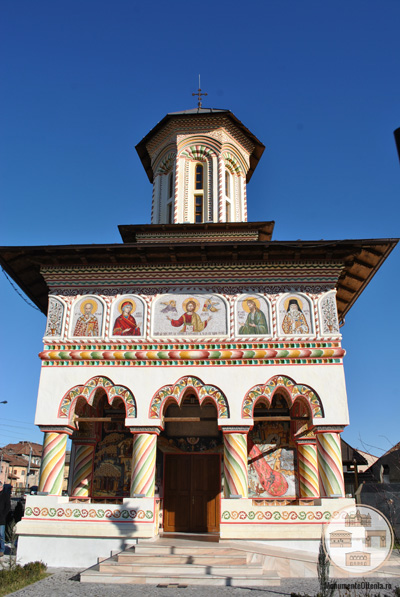 Biserica Sf Nicolae Dorobantia, Craiova - vedere frontala