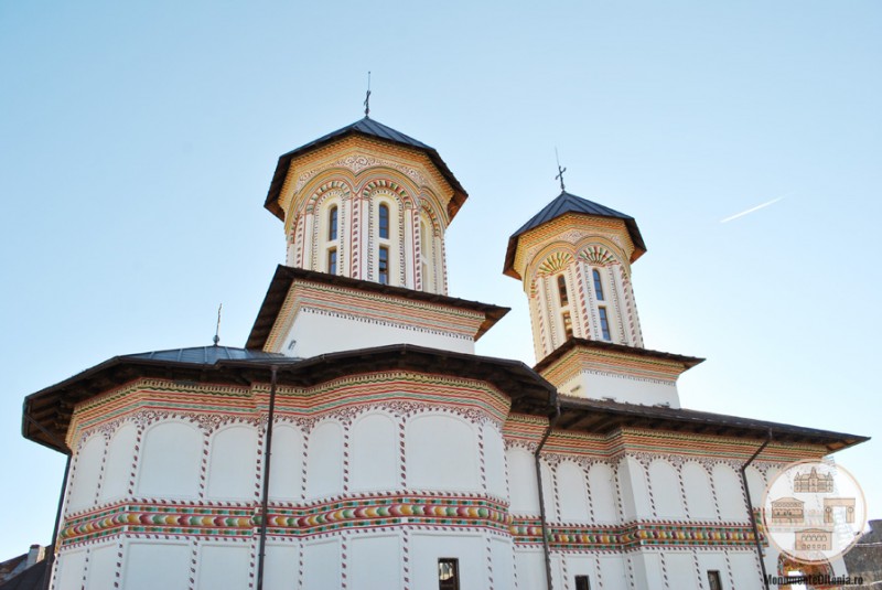 Biserica Sf Nicolae Dorobantia, Craiova - vedere laterala