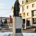 Monumentul Eugeniu Carada, Craiova - vedere laterala