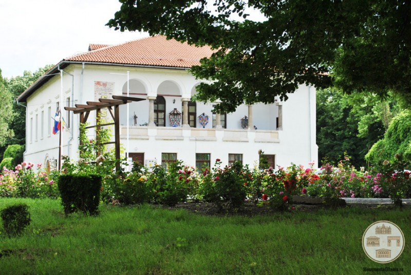 Casa Baniei, Craiova - vedere din Gradina Baniei (2)