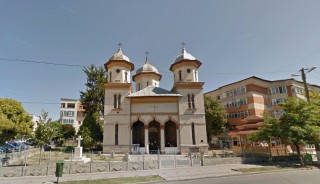 Biserica “Adormirea Maicii Domnului”, Caracal, str. Parângului 21