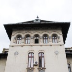 Palatul Administrativ Craiova - ferestre turn fatada estica