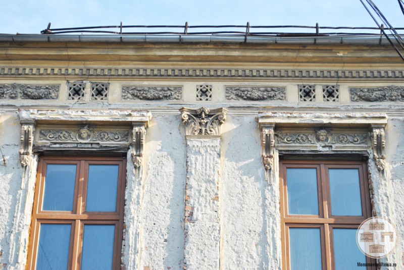 Hanul Putureanu, Craiova - detalii decorative