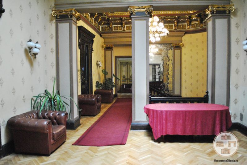 Casa Nicolae Romanescu - salon central etaj I