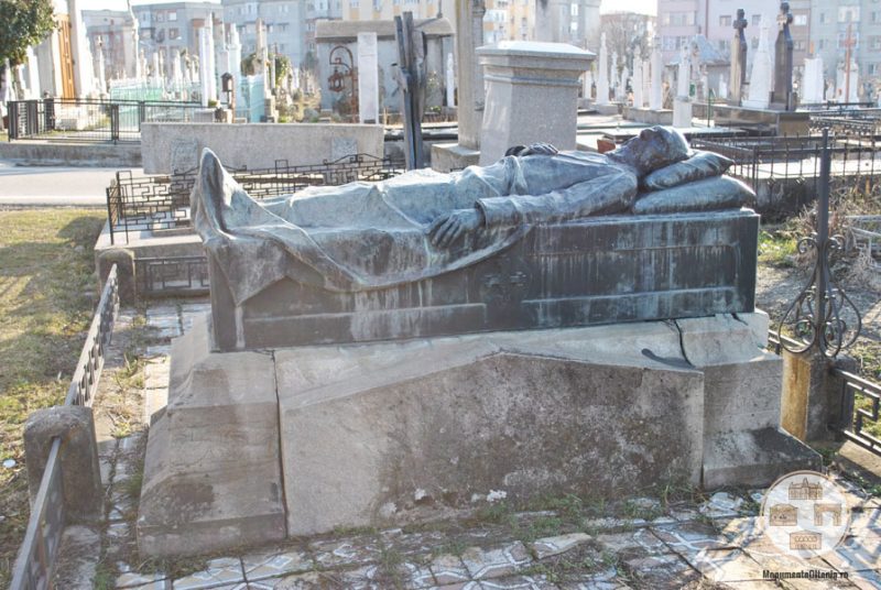 Monumentul funerar al lui Eugeniu Carada din cimitirul Sineasca, Craiova