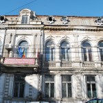 Casa Ionel Plesia, azi Biblioteca Omnia Craiova - exterior