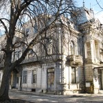 Casa Ionel Plesia, azi Biblioteca Omnia Craiova - exterior