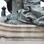 Monumentul Barbu Stirbei, Craiova - inscriptie autor