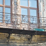 Hanul Putureanu, Craiova - balcon fatada principala